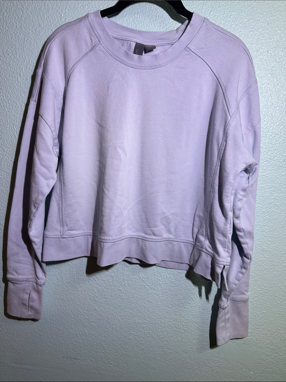 Sweaty Betty Women’s light Lavender Crewneck Sweatshirt Size S